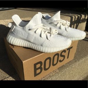 YEEZY 350 TRIPLE WHITE